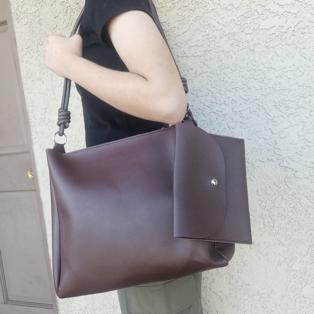 NWOT ​Chic Brown Vegan Leather Women's Shoulder Bag with Matching Pouch